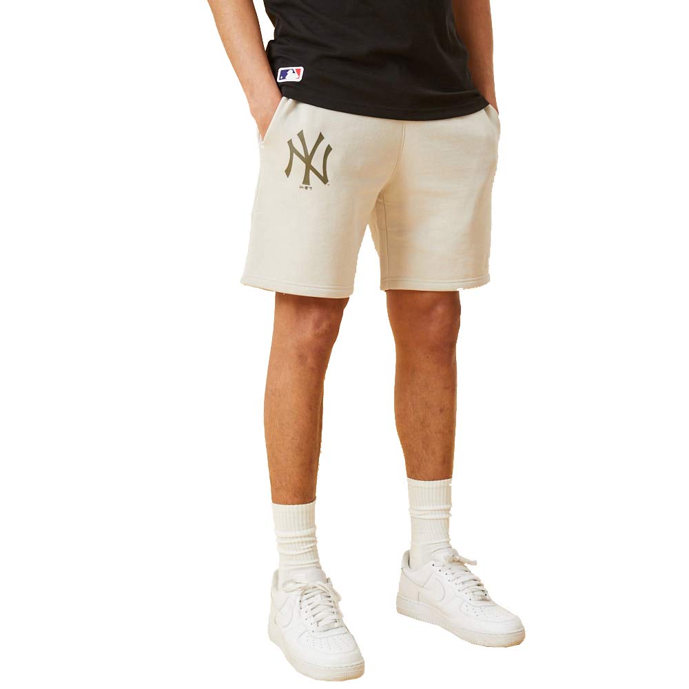 New Era New York Yankees Team Logo Stone Shorts