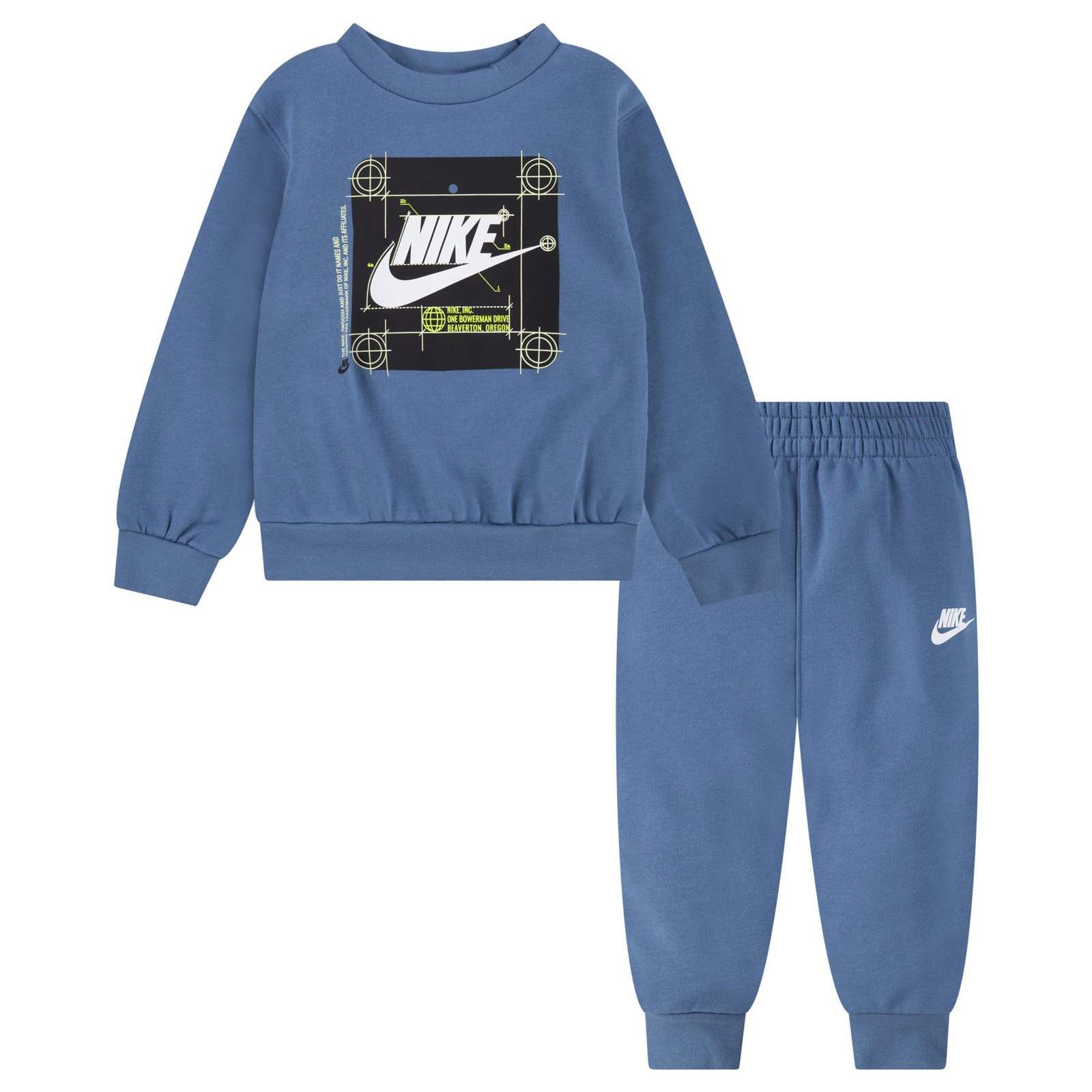 Nike selling sweatpants and sweatshirt bundle