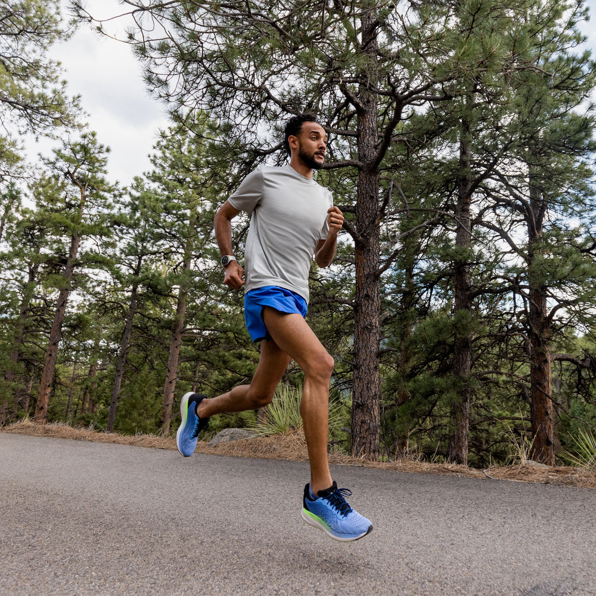 Amazfit Cheetah Round Smartwatch