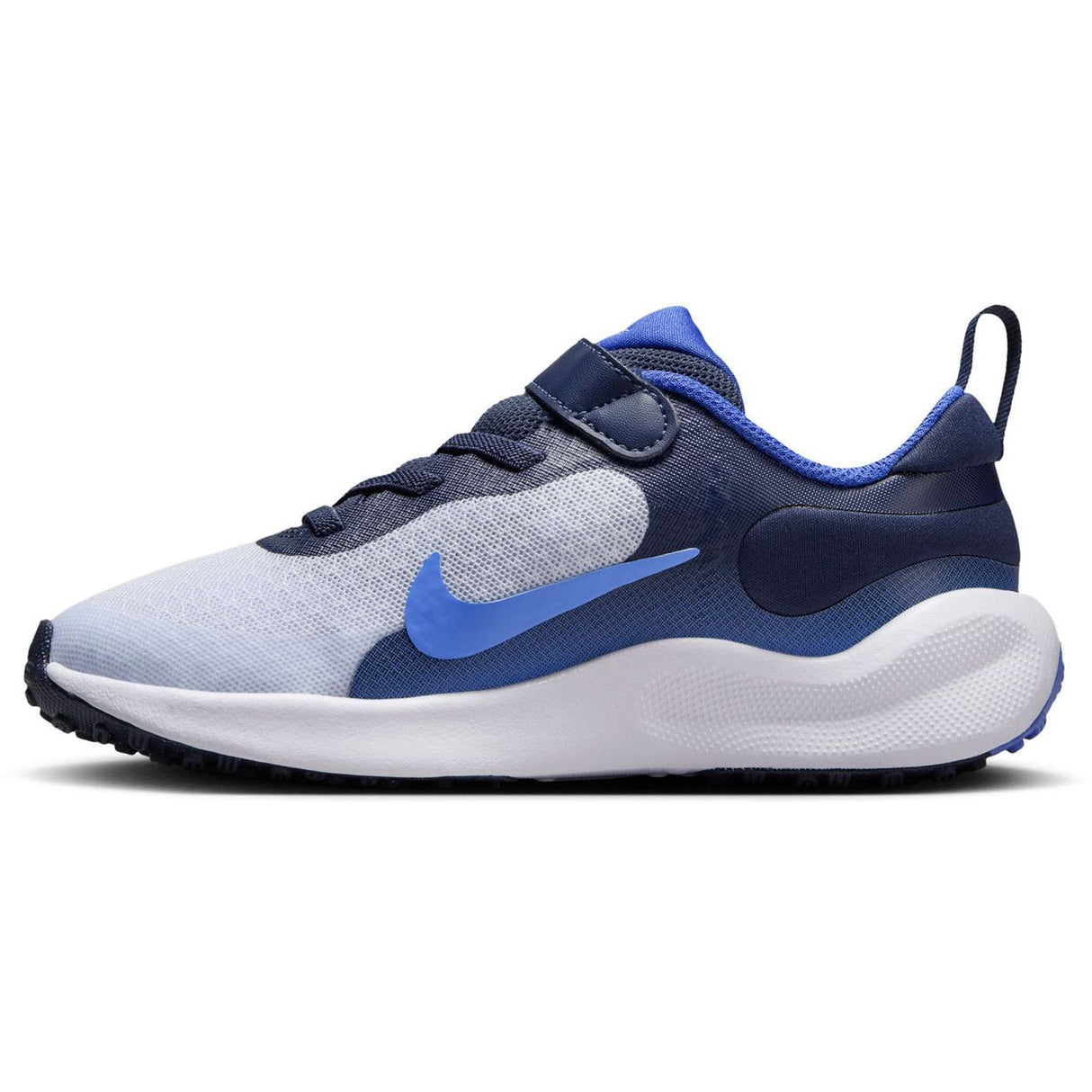 Nike Revolution 7 Junior Boys Shoes