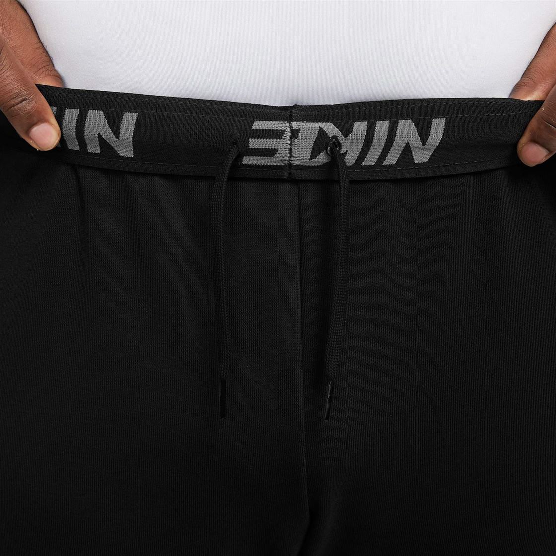 Nike Dri-FIT Mens Tapered Training Pants