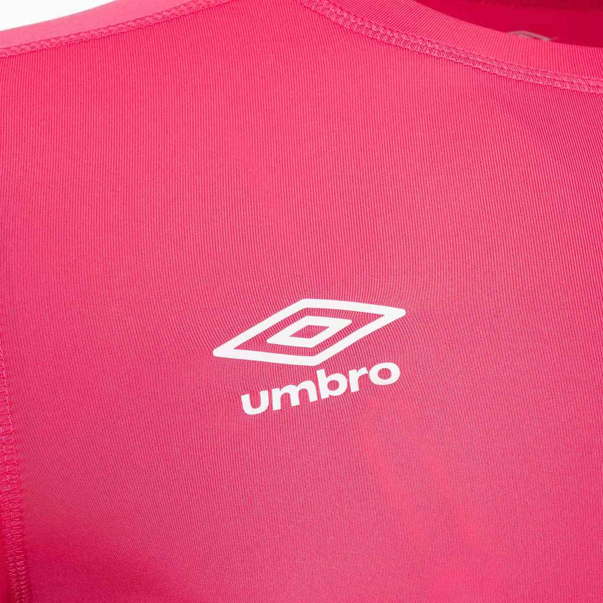 Umbro Baselayer Long-Sleeve Crew Top