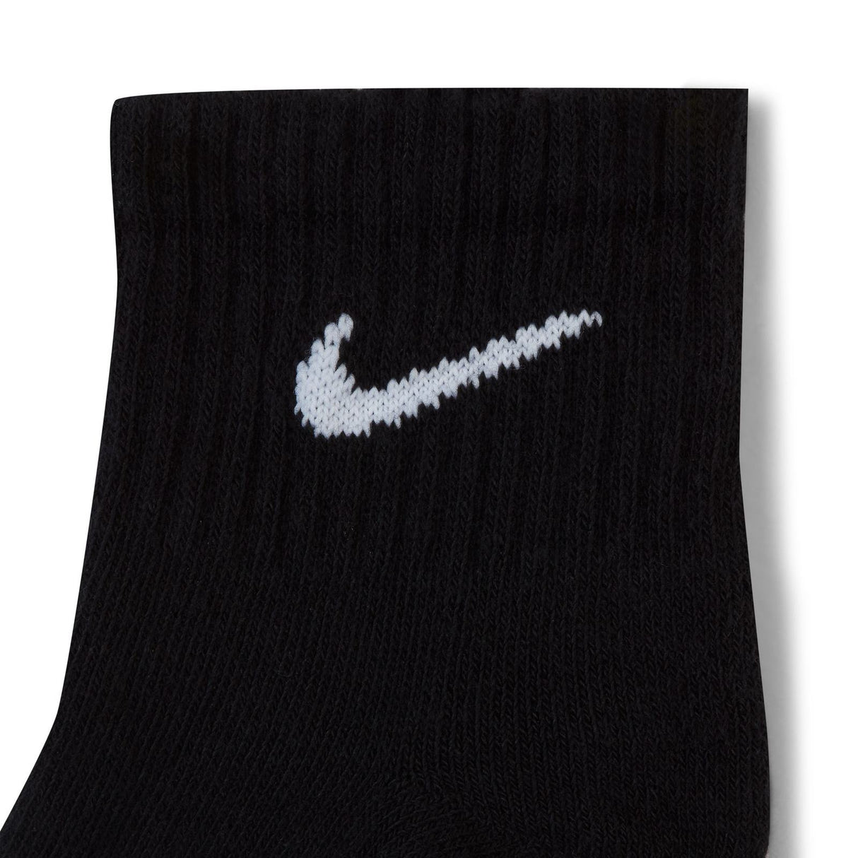 Nike Cushioned Quarter Socks - 3 Pack