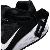 Nike Revolution 6 FlyEase Big Kids Road Running Shoes