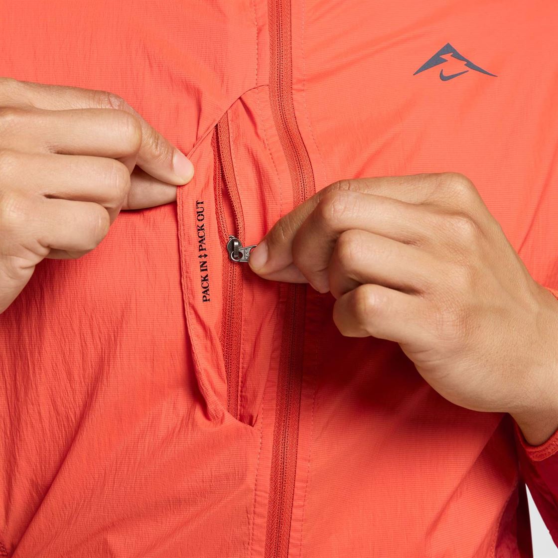 Nike Mens Trail Aireez Jacket