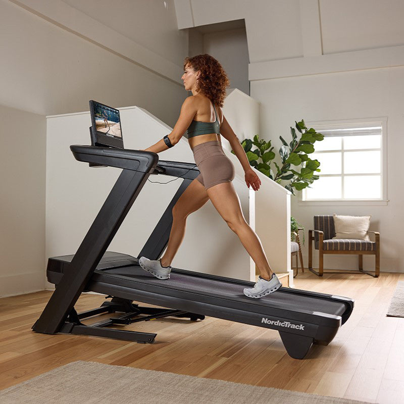 Nordic Track Commercial 1750 Treadmill