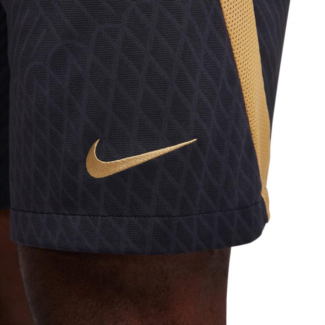 Nike Chelsea FC 2023/24 Strike Shorts