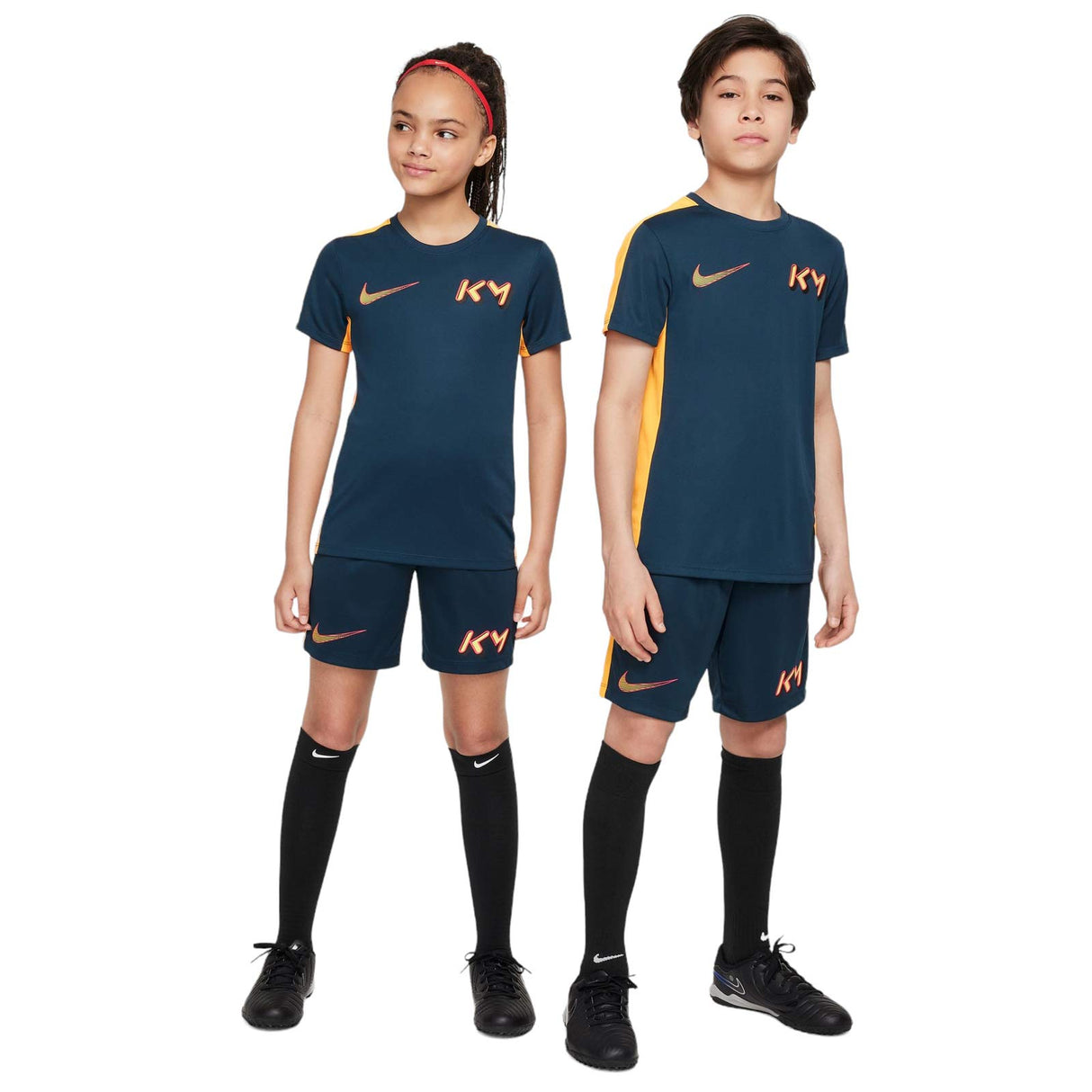 Nike Kylian Mbappé Kids Dri-FIT Academy23 Soccer Top