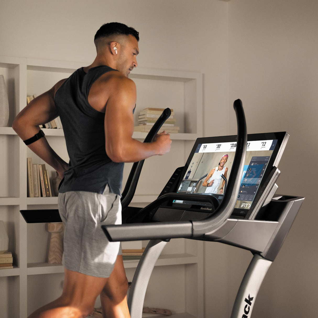 NordicTrack X32i Treadmill